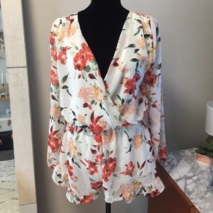 Akira 🖤 Floral Romper (Small)